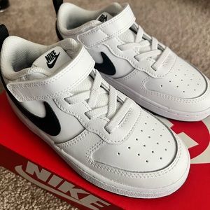 Nike Court Borough Low